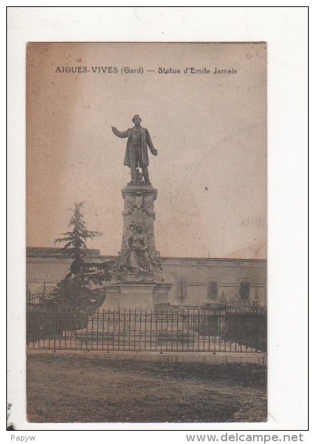 AIGUES VIVES - Statue D'Emile Jamais - Aigues-Vives