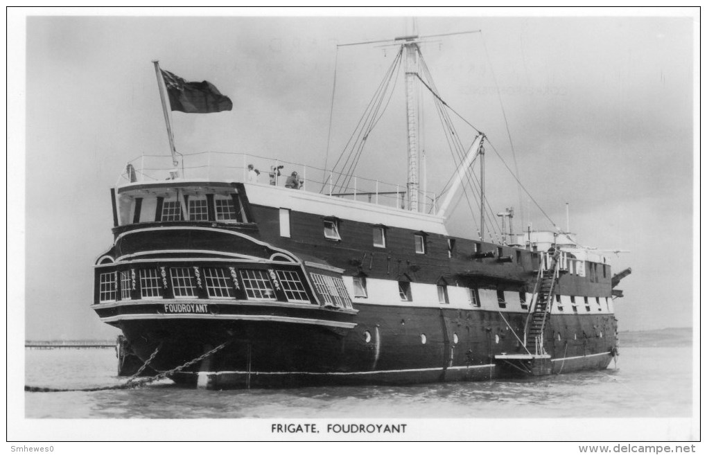 Postcard - Frigate, Foudroyant. A - Warships