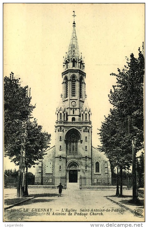 LE CHESNAY EGLISE SAINT ANTOINE DE PADOUE - Le Chesnay