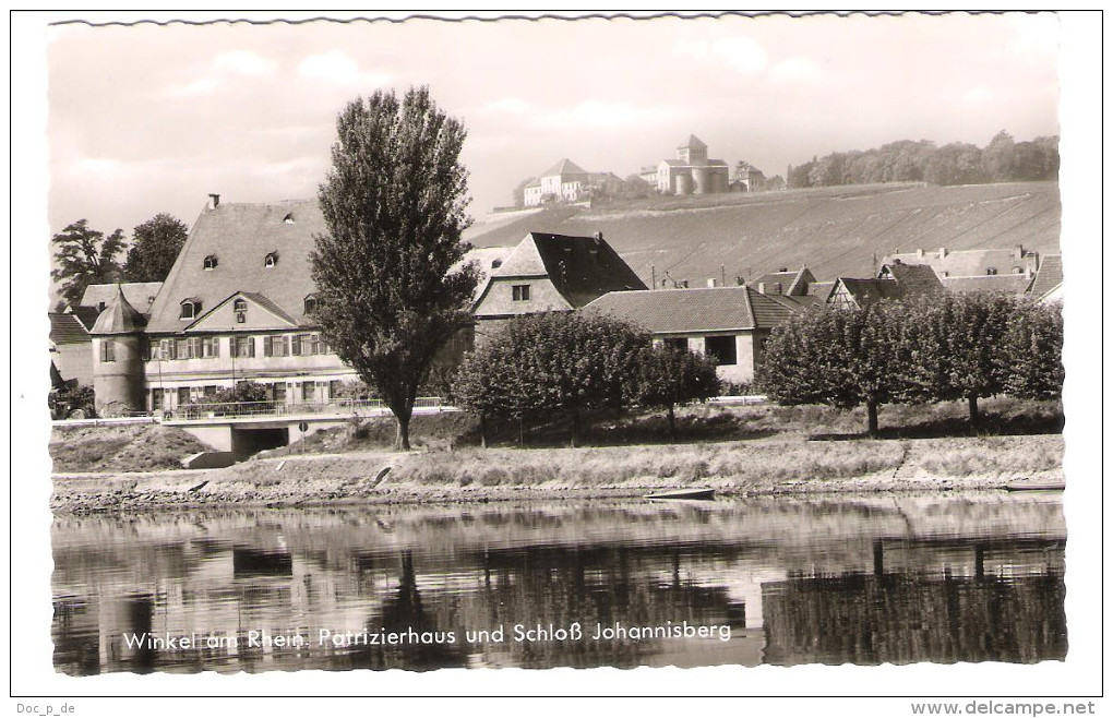 Deutschland - Oestrich Winkel Am Rhein - Rheingau - Patrizierhaus Und Schloss Johannisberg - Oestrich-Winkel