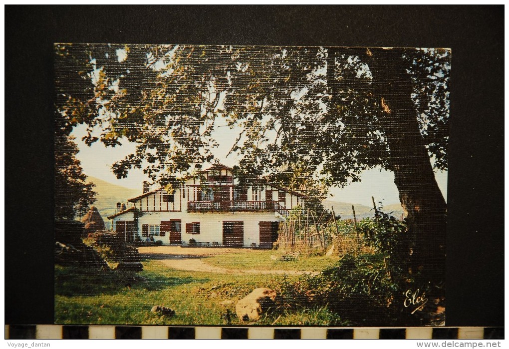 64   Espelette Une Vieille Ferme Basque - Espelette