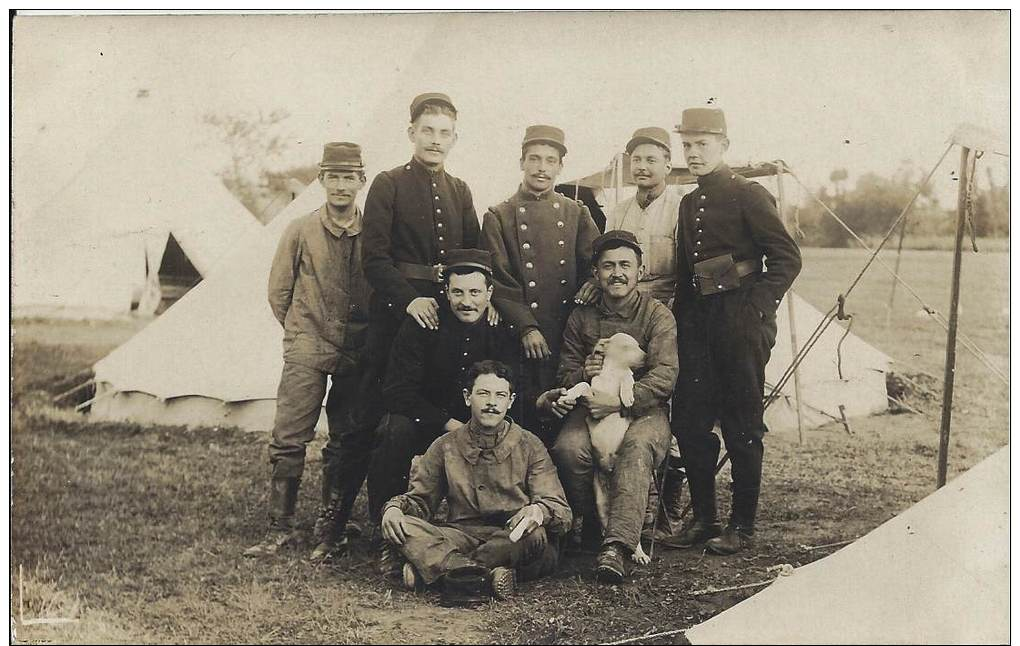 Militaria - Carte Photo - Groupe D'aérostiers Au Campement - War 1914-18