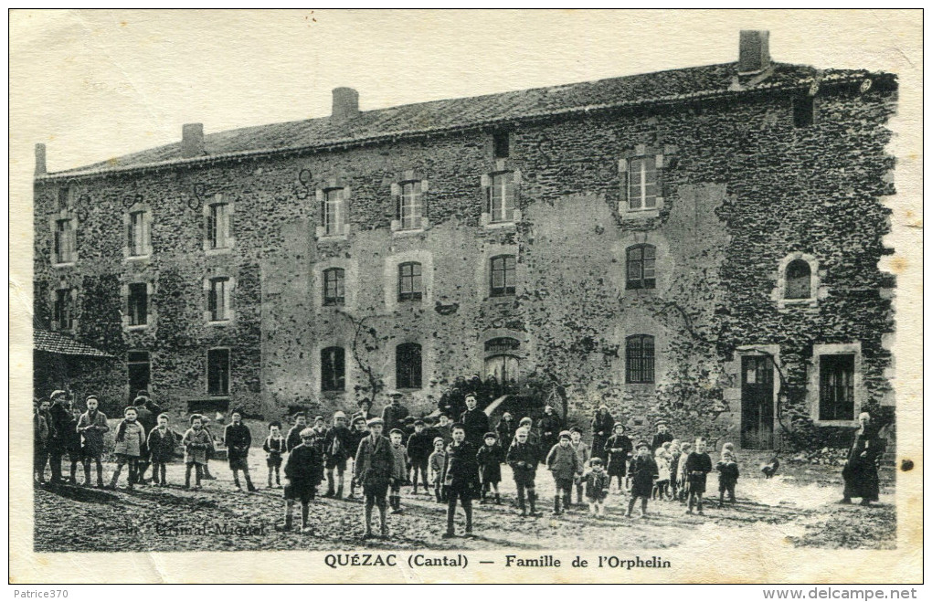 QUEZAC - Famille De L'Orphelin Nimbreux Pensionnaires Sur Cour Soldat Du 44 ème Régiment écrit à L'abbé Aumônier D'ici - Autres & Non Classés