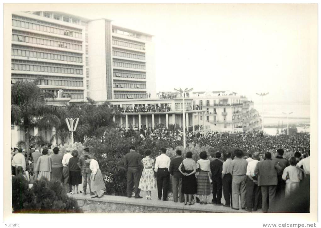 Politique - Algerie  Photo Evenements D'alger Mai - Juin 1958 GENERAL DE GAULLE  ( Generaux ) - Ereignisse