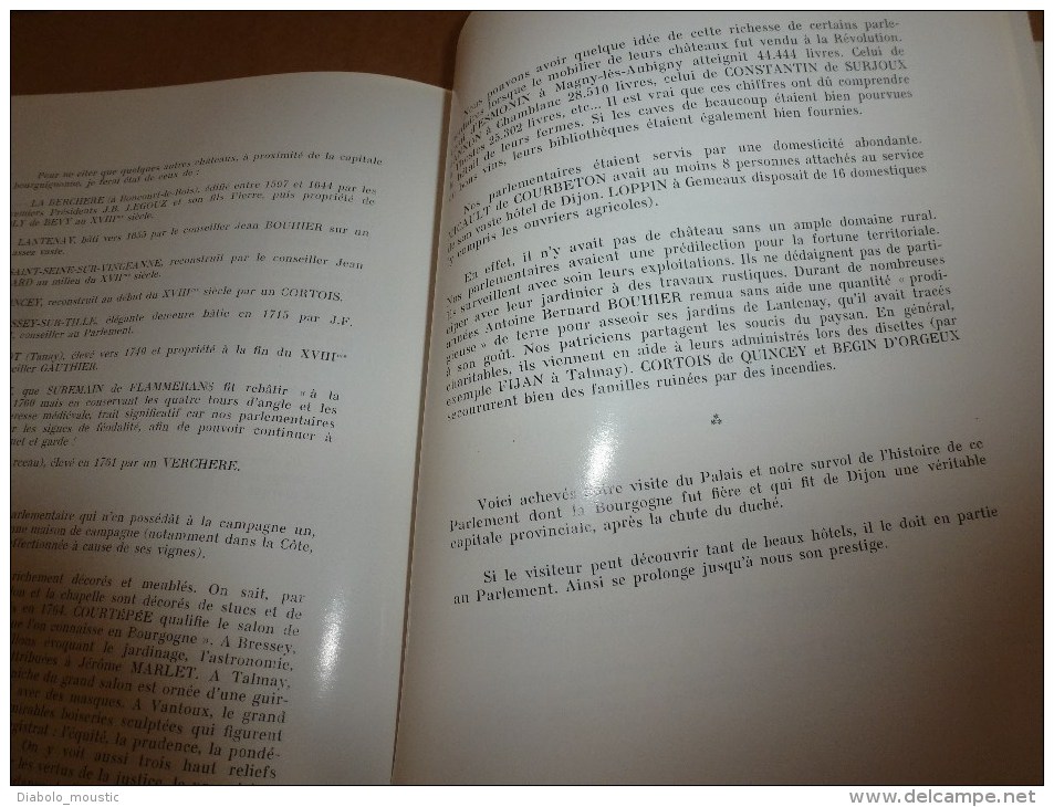 1983 dédicace manuscrite de Albert Colombet à Mme T. pour son livre  "LE PALAIS DE JUSTICE DE DIJON ANCIEN PARLEMENT "