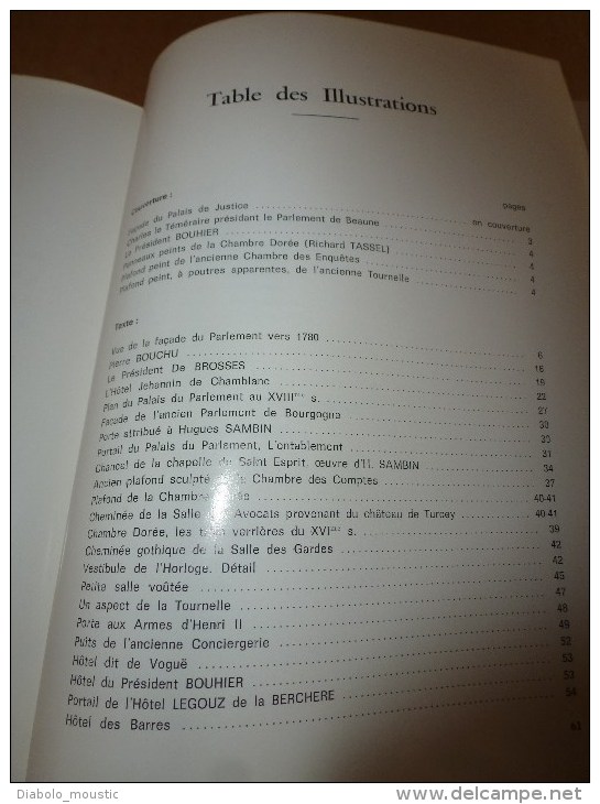 1983 dédicace manuscrite de Albert Colombet à Mme T. pour son livre  "LE PALAIS DE JUSTICE DE DIJON ANCIEN PARLEMENT "