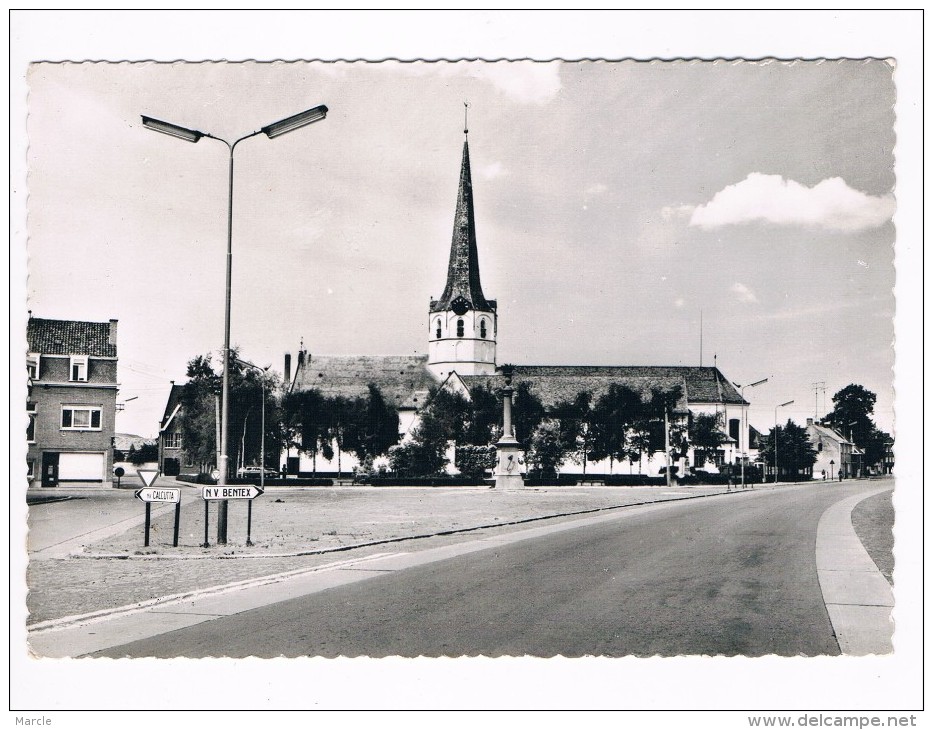 Sleidinge  Kerkplein   Uitg. A. Martens - Oost - Evergem