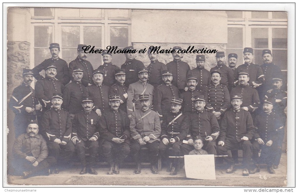 1914 - CARTE PHOTO MILITAIRE 12 EME REGIMENT D ARTILLERIE - Régiments