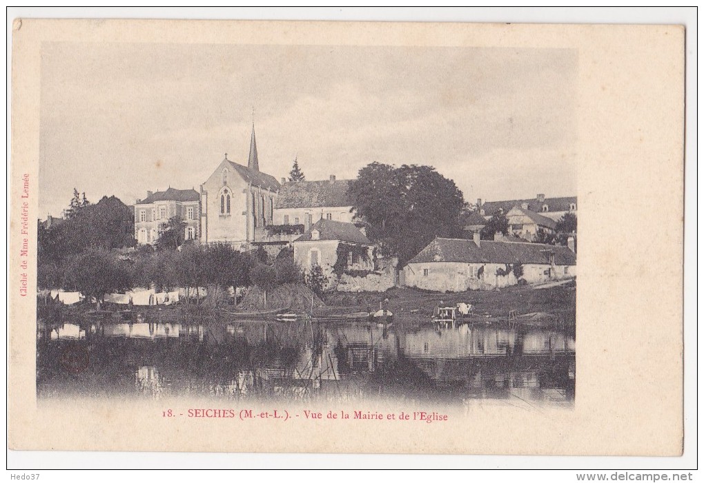 Vue De La Mairie Et De L'Eglise - Seiches Sur Le Loir