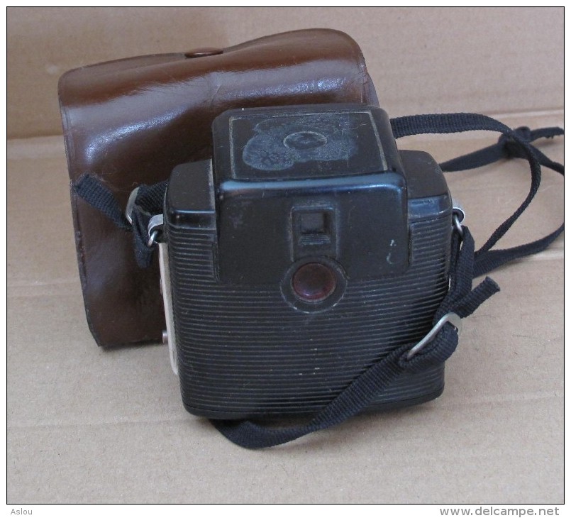 KODAK Brownie Starlet - Cameras