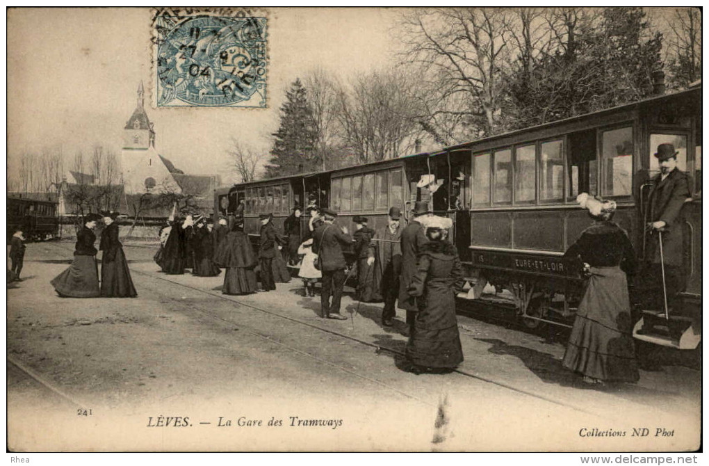28 - LEVES - Gare Du Tramway - Lèves