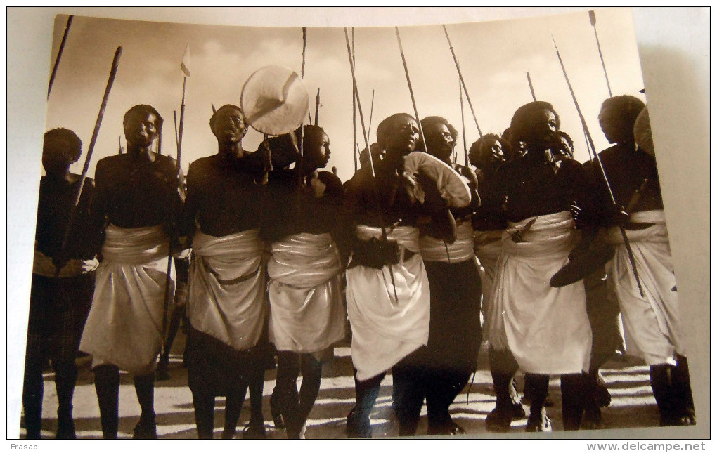AFRICA ORIENTALE ITALIANA -SOMALIE ITALIEN- Foto Pedrini - 1930\1937 -- FANTASIA INDIGENE - Somalie