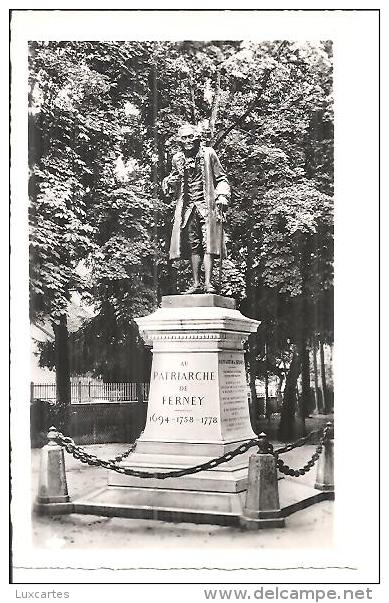 19. FERNEY-VOLTAIRE.STATUE DE  VOLTAIRE - Ferney-Voltaire