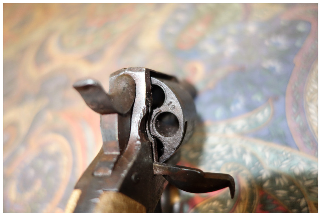 REVOLVER ANCIEN TYPE BULLDOG 320  //  MARQUAGE SUR DESSUS CANON "MULLER" // NE FONCTIONNE PAS // A RESTAURER