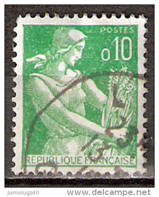 Timbre France Y&T N°1231 (07) Obl.  Moissonneuse.  10 C. Vert. Cote 0,15 € - 1957-1959 Moissonneuse