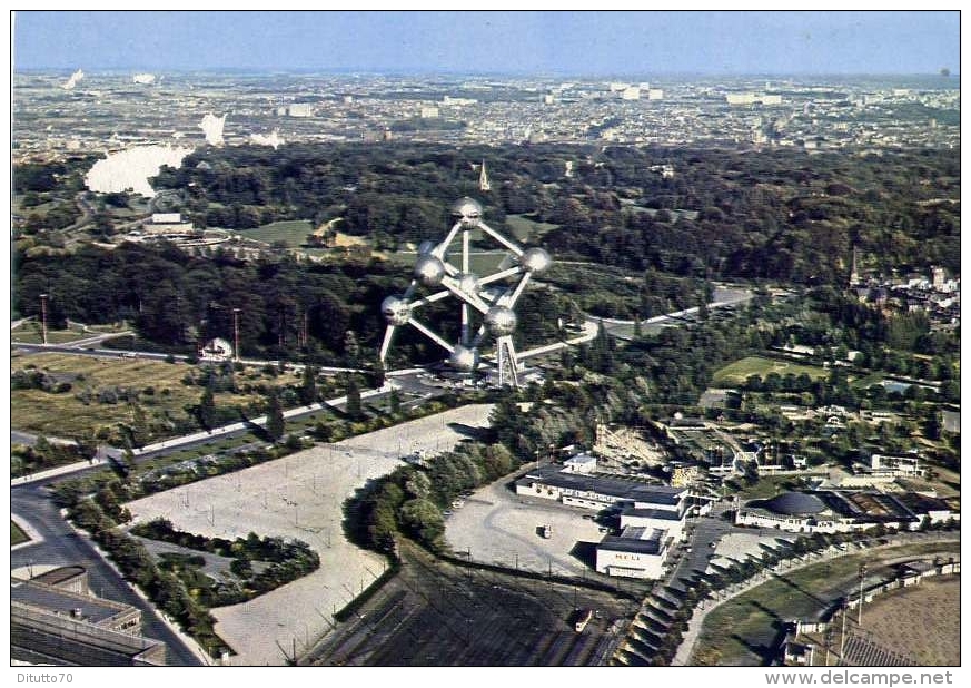 Bruxelles - Panorama Avec Le Heysel - 100-44 - Formato Grande Viaggiata Mancante Di Affrancatura - Viste Panoramiche, Panorama