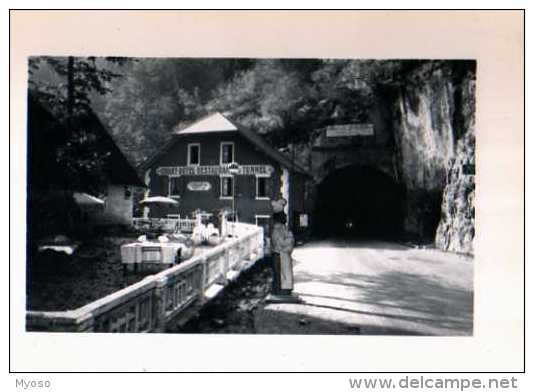73 Grotte Des ECHELLES Chalet Hotel Restaurant Du Tunnel,  Spadem, Enseigne De Chef Cuistot A La Taille D'un Homme - Les Echelles