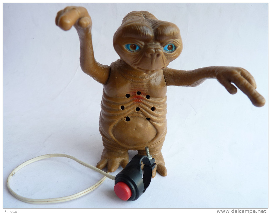 FIGURINE E.T. ARTICULE Sonnore Et Lumineux EN PLASTIQUE  Marque Inconnue - Autres & Non Classés