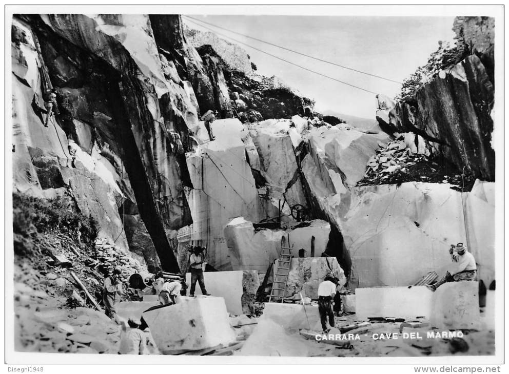 03045 "CARRARA - CAVE DEL MARMO " ANIMATA. CARTOLINA POSTALE.  NON SPEDITA. - Carrara