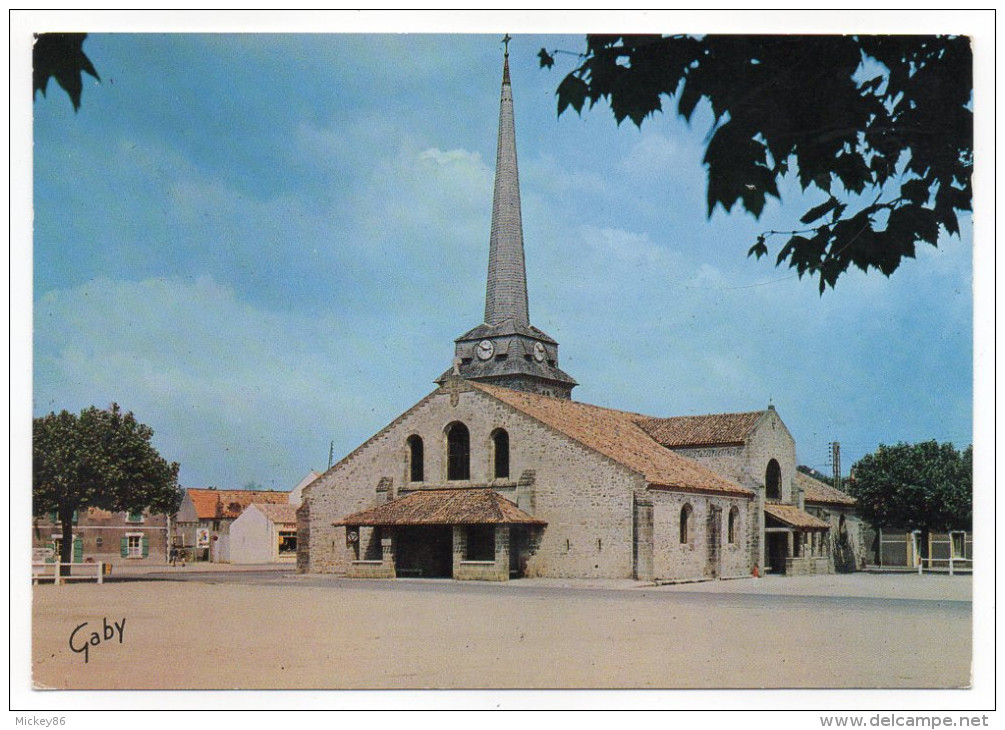 SAINT JEAN DE MONTS --L' église Cpm N°2 éd Artaud - Saint Jean De Monts