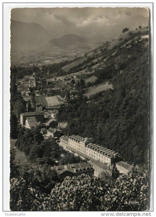 CPSM 38 URIAGE LES BAINS VUE GENERALE HOTEL DU ROCHER     Grand Format 15 X 10,5 - Uriage