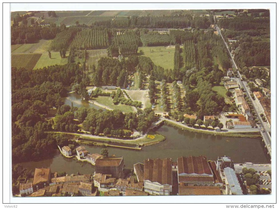 CPSM Jarnac Et Son Camping Vue Aérienne - Jarnac