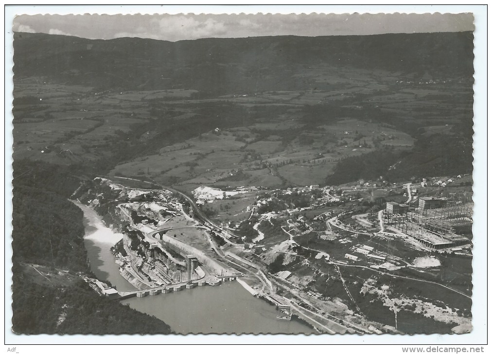 CPSM VUE AERIENNE, BARRAGE DE GENISSIAT ET POSTE EDF, E.D.F., AIN 01 - Génissiat