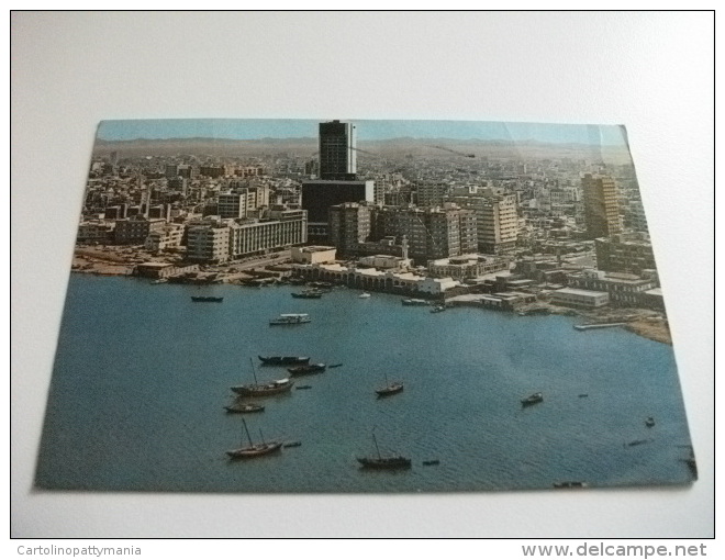 STORIA POSTALE FRANCOBOLLO COMMEMORATIVO Arabia Saudita Overlooking The Business Center Of Jeddah - Arabia Saudita