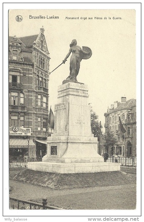 Bruxelles - LAEKEN - Monument érigé Aux Héros De La Guerre - CPA   // - Navigazione