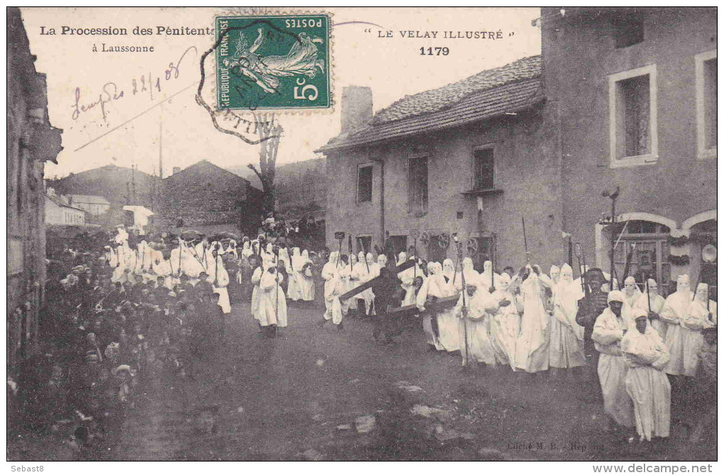 LA PROCESSION DES PENITENTS A LAUSSONNE - Autres & Non Classés