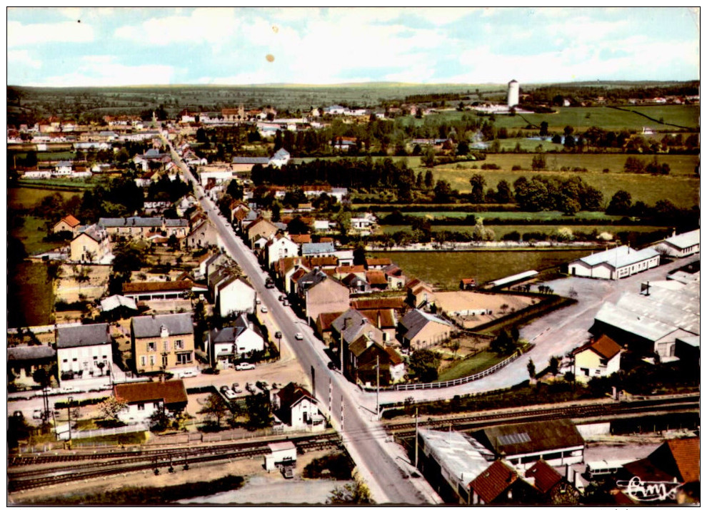 CERCY LA  TOUR   / LA  GARE  /LOT 1220 - Autres & Non Classés