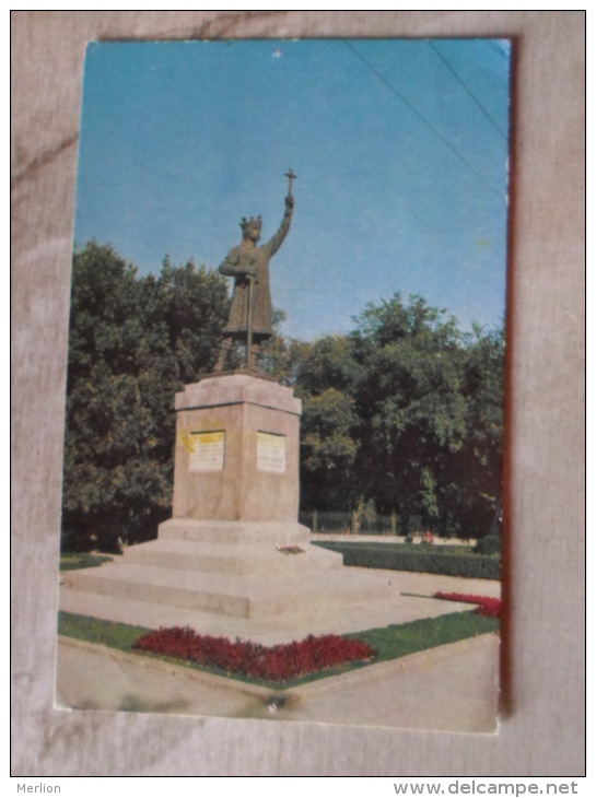 Moldova Kishinev  Statue Stefan Velikomu The Great   D126198 - Moldavie