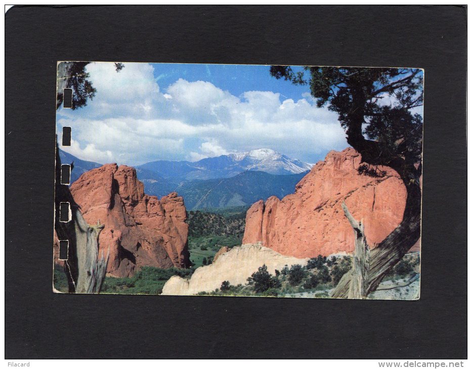51613     Stati Uniti,   Pikes Peak Through The "Gateway" To The Garden Of The Gods,  NV(scritta) - Colorado Springs
