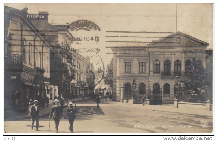 Bucurest Romania, Animated Street Scene, Fashion Businesses, C1900s Vintage Postcard - Romania