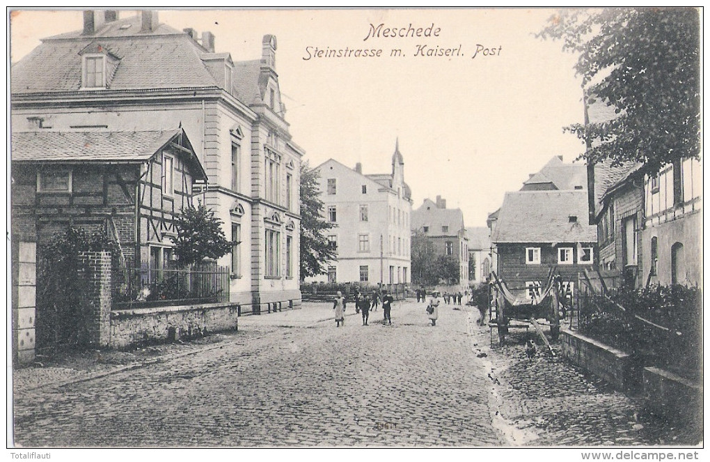 MESCHEDE Steinstrasse Mit Kaiser Licher Post Belebt Ackerwagen 30.6.1915 Gelaufen - Meschede