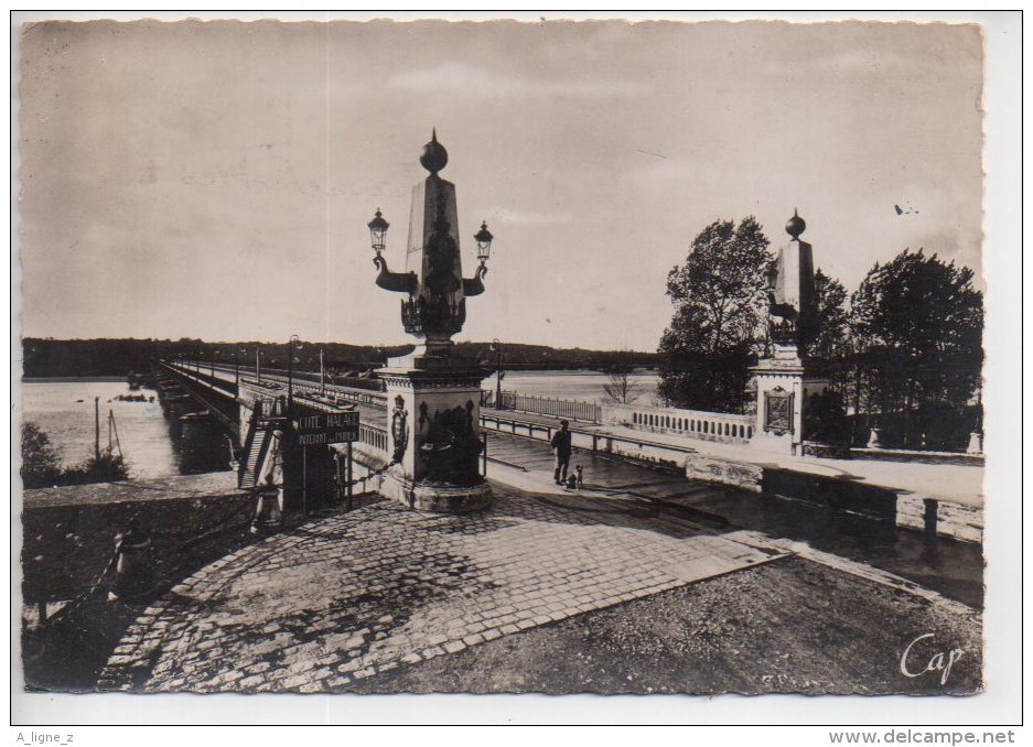 REF 214 CPSM 45 BRIARE Le Pont Canal - Briare
