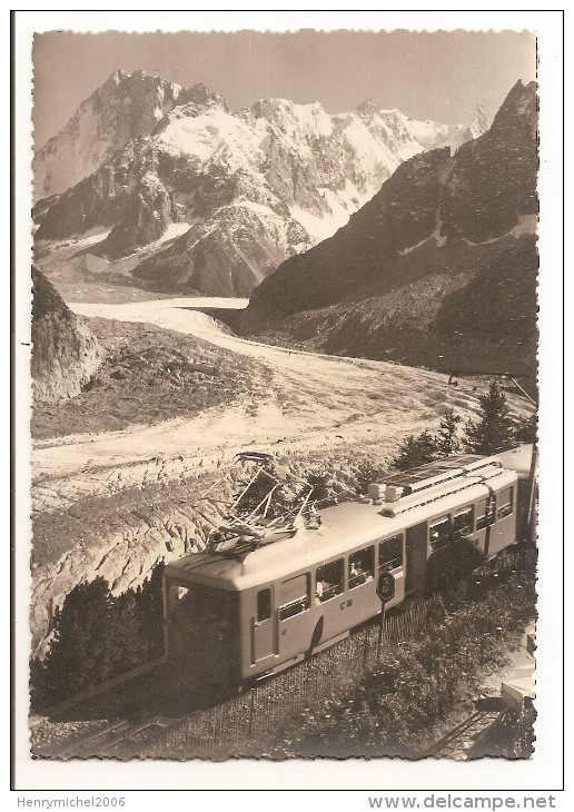Haute Savoie - 74 - Chamonix Mont Blanc Le Train Du Montenvers Mer De Glace , Photo De Tairraz - Chamonix-Mont-Blanc