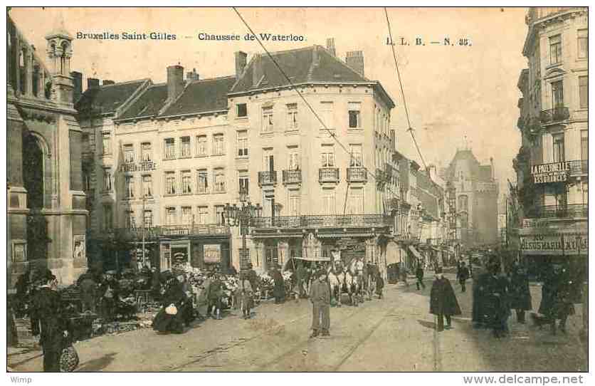 Bruxelles - St Gilles :  Chaussée De Waterloo Très Belle Animation Au Marché - St-Gilles - St-Gillis