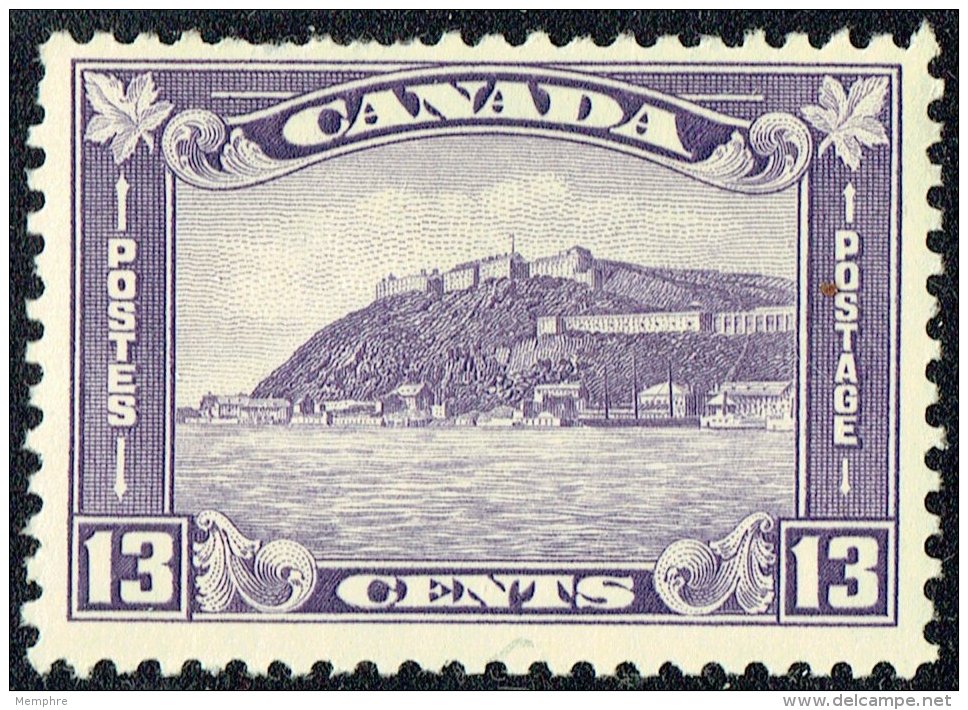 1932  George V  Medallion Issue  13 Cent   Quebec City   Sc 201  MNH - Neufs