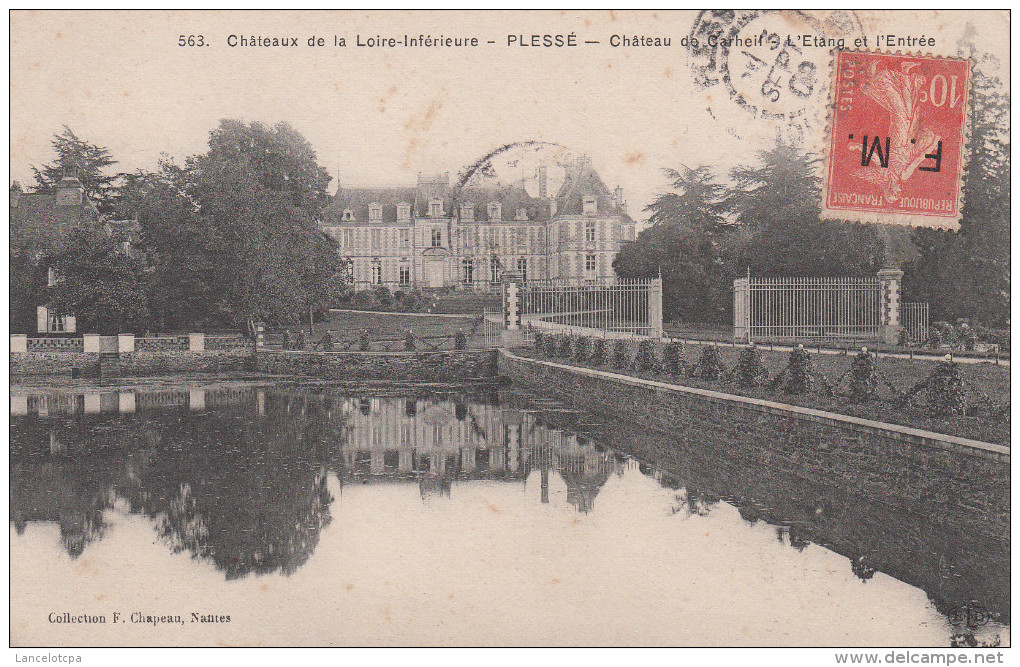 44 - PLESSE / CHATEAU DE CARHEIL - L'ETANG ET L'ENTREE (franchise Militaire) - Autres & Non Classés