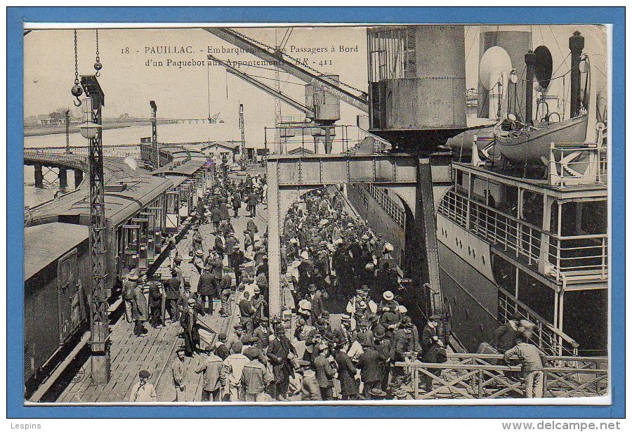 33 - PAUILLAC --  Embarquement Des Passagers à Bord D'un Paquebot - Pauillac