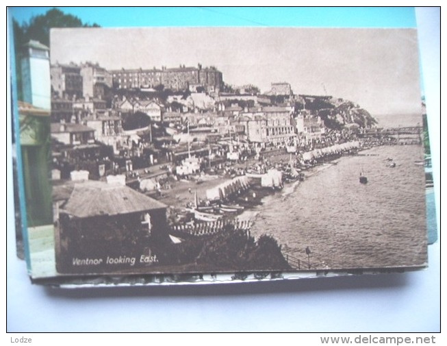 Engeland England Isle Of Wight Ventnor Looking East - Ventnor