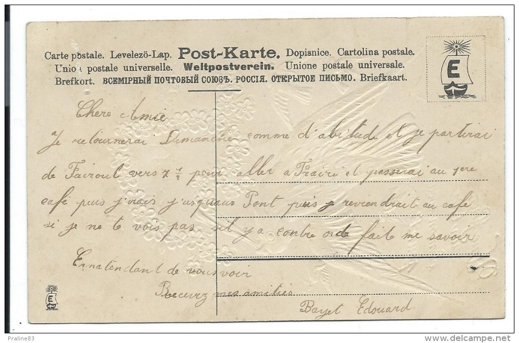 CPA -Très Belle Carte Gaufrée " UNE FLEUR, UN BAISER...." - Colombes Apportant Coeur De Fleur -Circulé - Autres & Non Classés