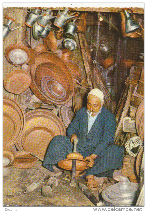Iraq, Baghdad, Bagdad, Copper Market , Silversmith , - Old Postcard - Iraq