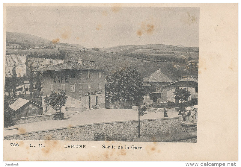 69 // LAMURE   Sortie De La Gare   LM 738 - Lamure Sur Azergues