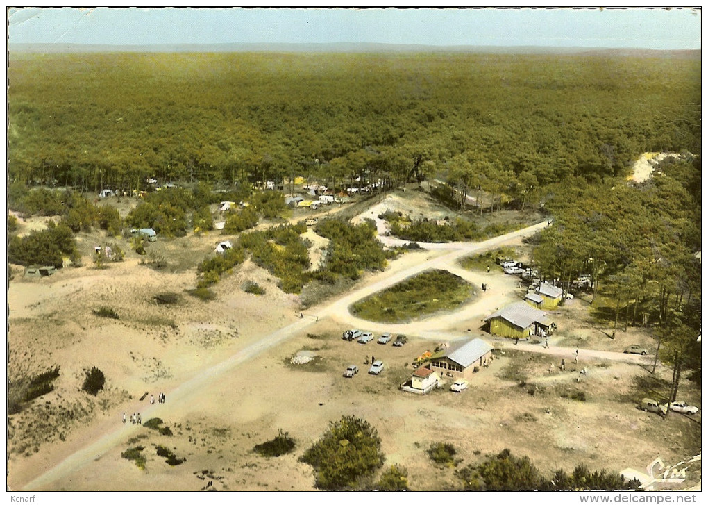 CP De GRAYAN-et-L'HOPITAL " Vue Aérienne , Les établissemens Et Le Camping Au Gurp ". - Lesparre Medoc