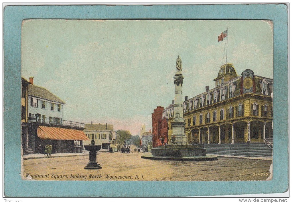 MONUMENT  SQUARE  LOOKING  NORTH  -  WOONSOCKET  -  1912  -  ( Usure Angles Bas ) - Woonsocket