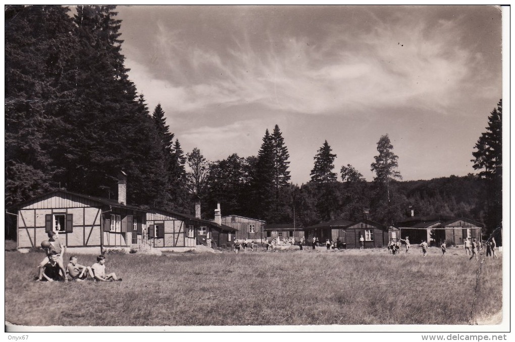 Carte Postale Photo SCHOENEBECK-SCHÖNEBECK/ELBE (Allemagne) Colonie De Vacances Le Camp Avec Habitations  VOIR 2 SCANS - - Schoenebeck (Elbe)