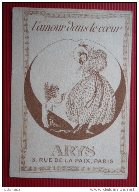 - L'AMOUR DANS LE COEUR - ARYS 3,RUE DE LA PAIX PARIS - PETITE CARTE PARFUMEE - - Vintage (until 1960)