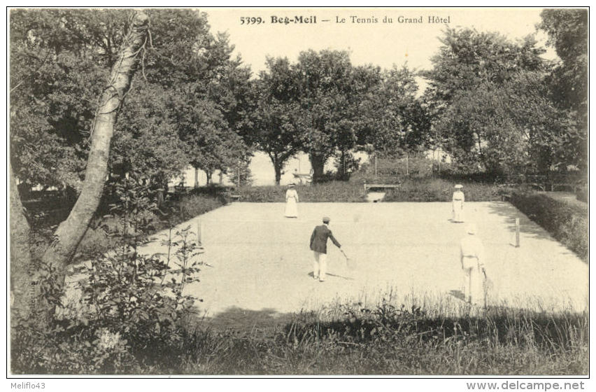 29/ CPA A - Beg Meil - Le Tennis Du Grand Hotel (belle Carte) - Beg Meil